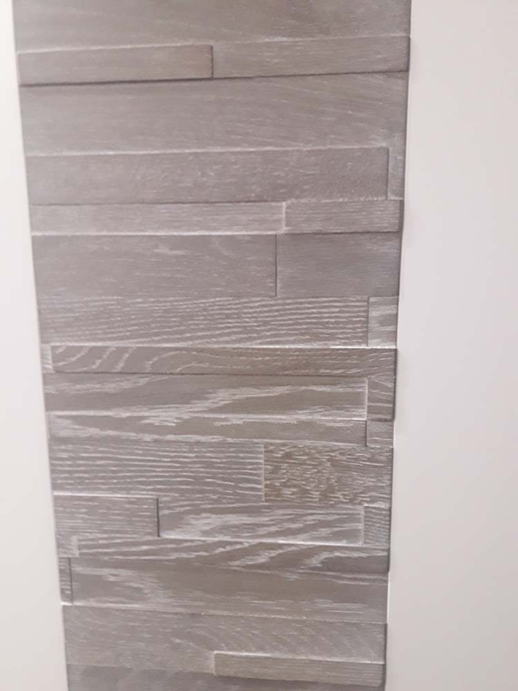 H design relief