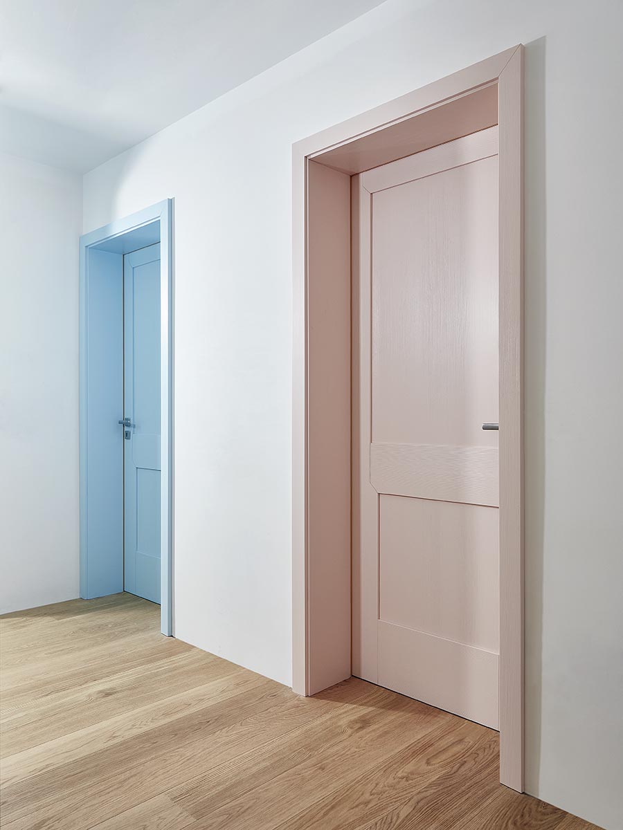 Classic wooden interior door Toscana 2F - RAL colours