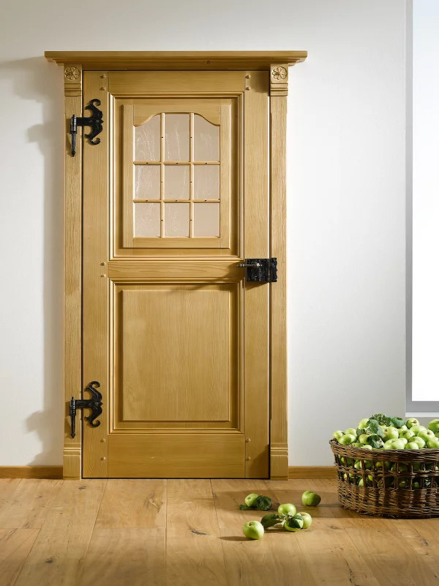 Massivholz  Innentüren Anno 1800 2F LA, Fichte astfrei, gebeizt