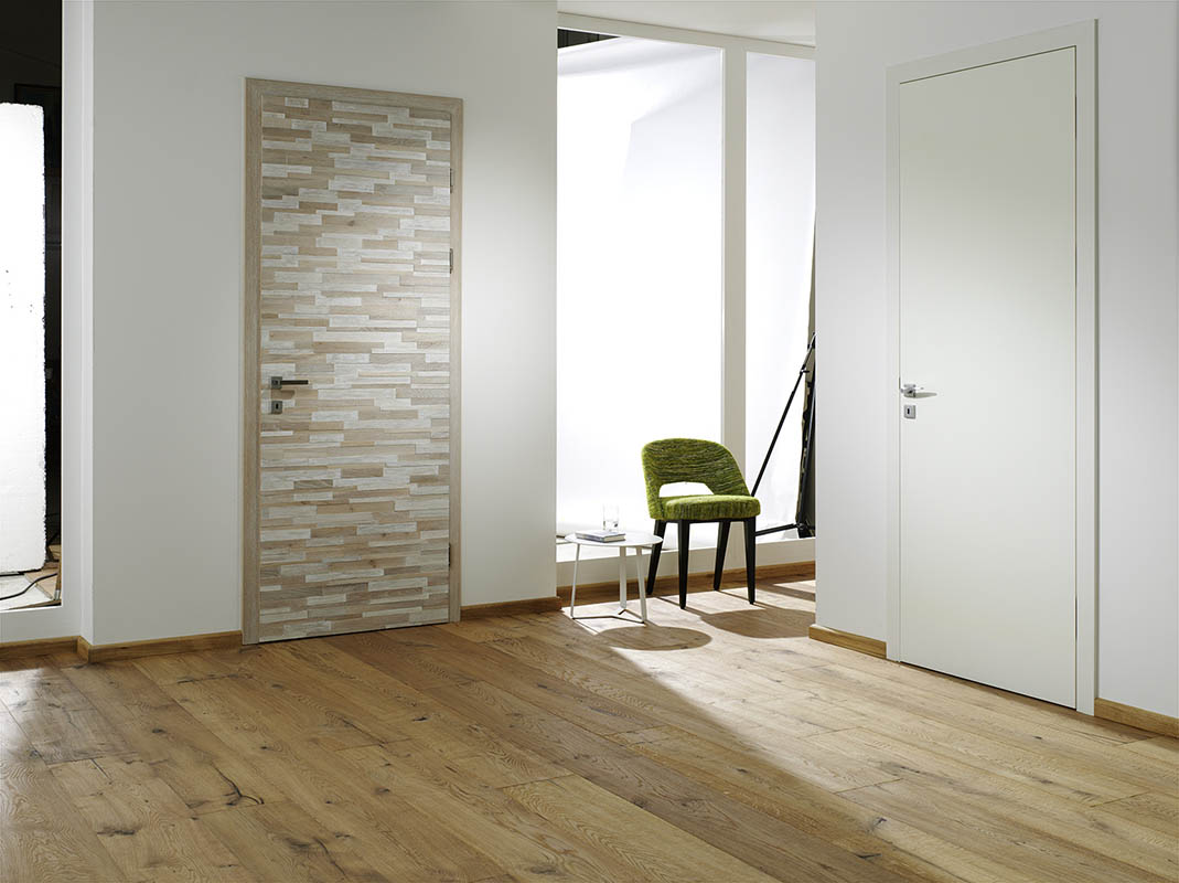 Internal door Relief